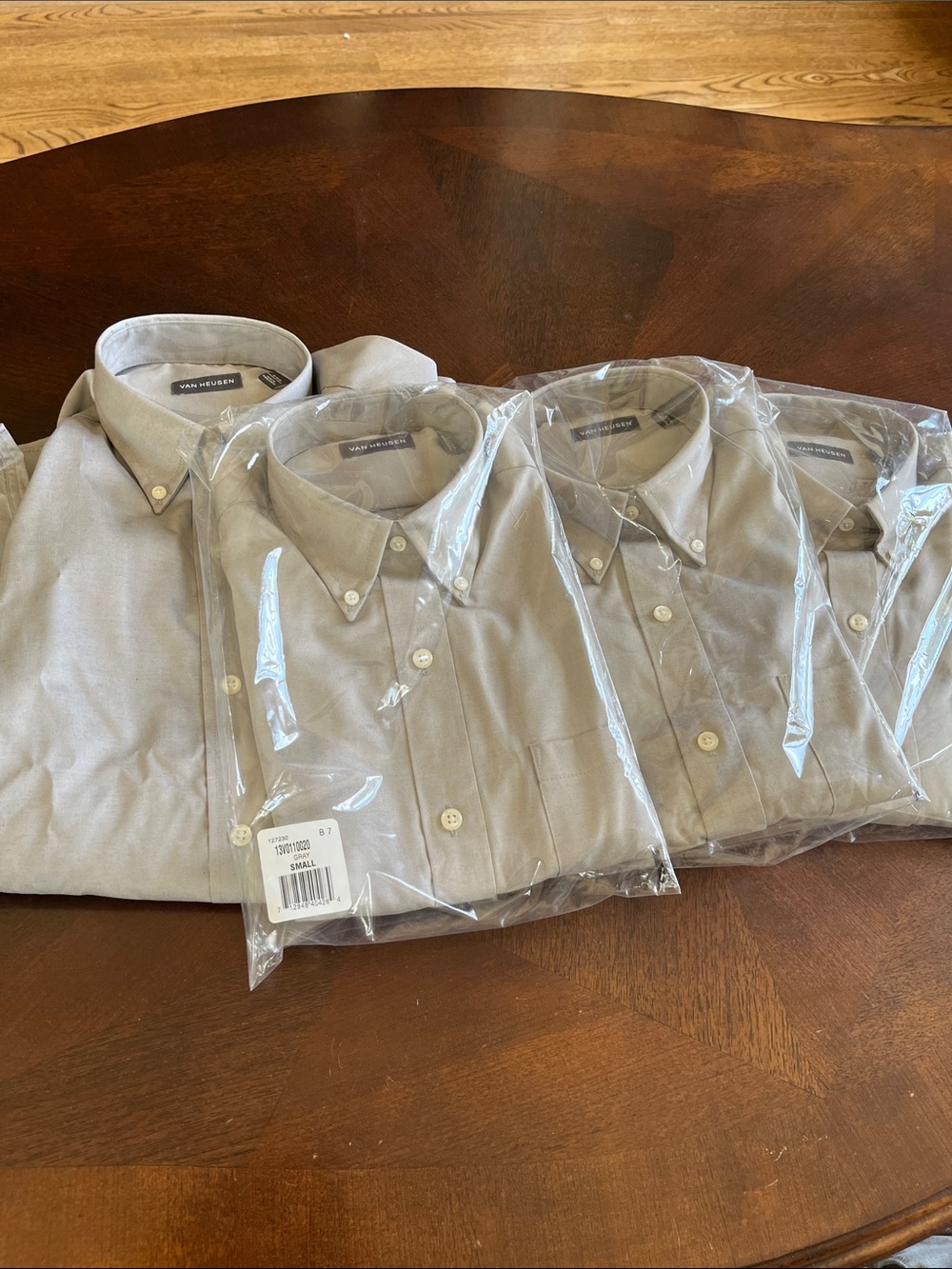 Van Heusen boys Button-Down Shirt in Light Gray, Boys long sleeve shirts, 4 shir